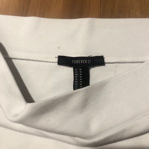Forever 21 Skirts - Forever 21 • Skirt Forever 21 Skirts - Forever 21 • Skirt